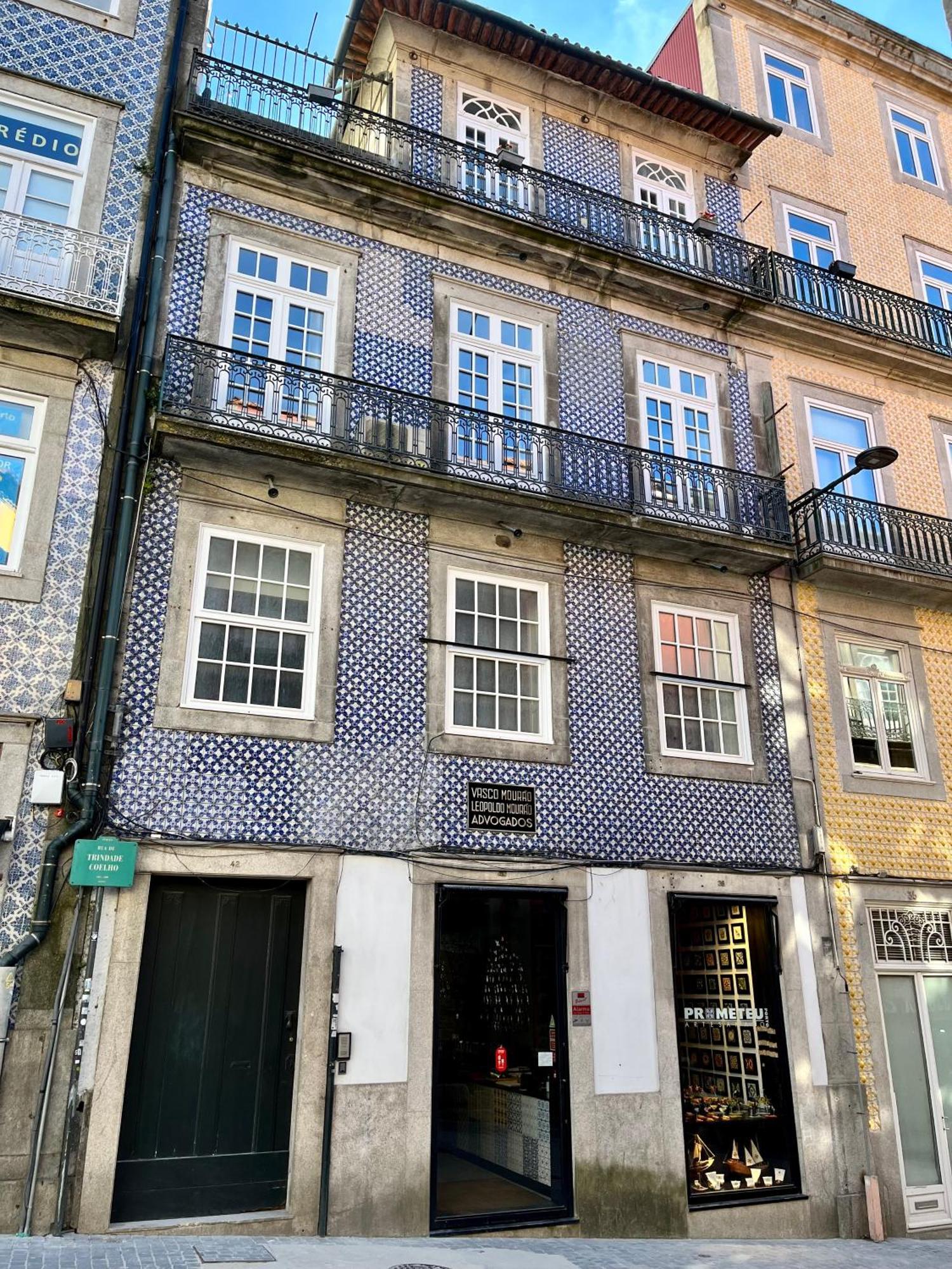 شقة Historical Penthouse At Cardosas Block بورتو المظهر الخارجي الصورة
